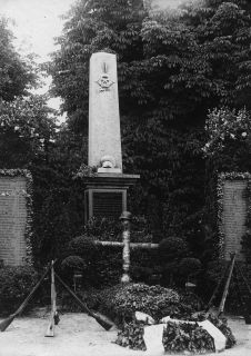 Kriegerdenkmal 1890
